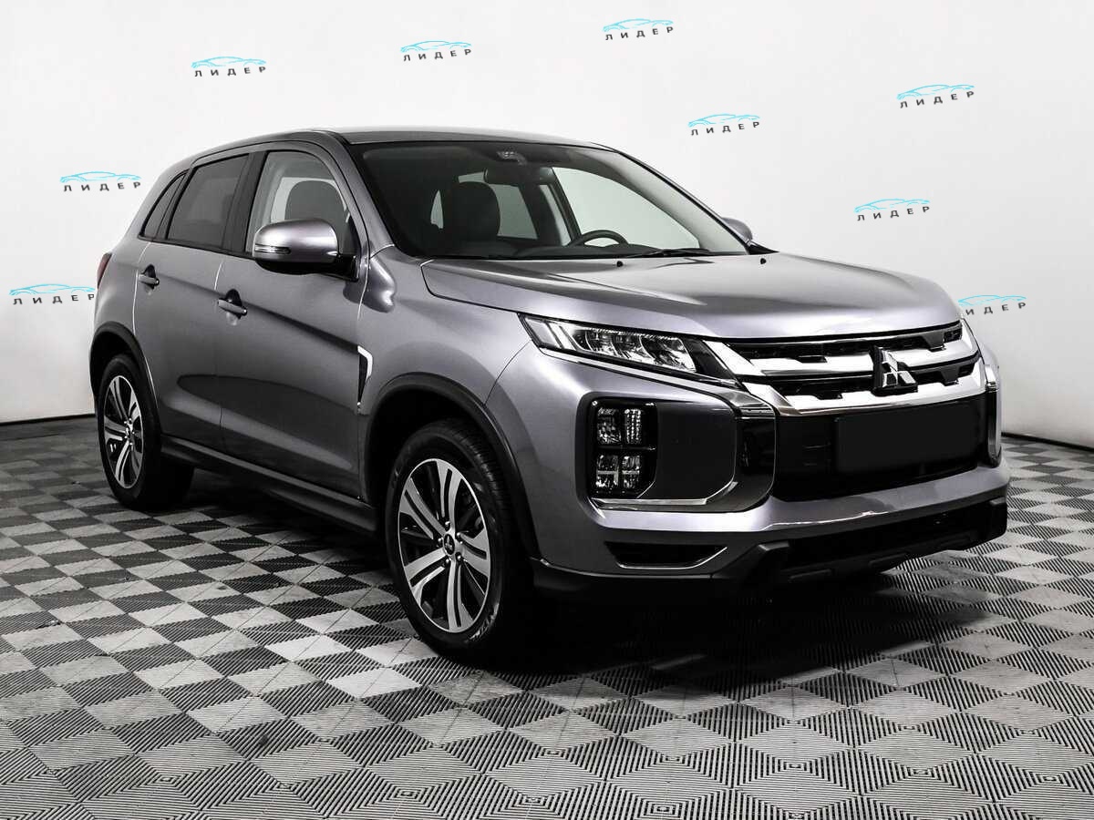 Б/У Митсубиши Outlander Sport 2023 года. Фото: #2