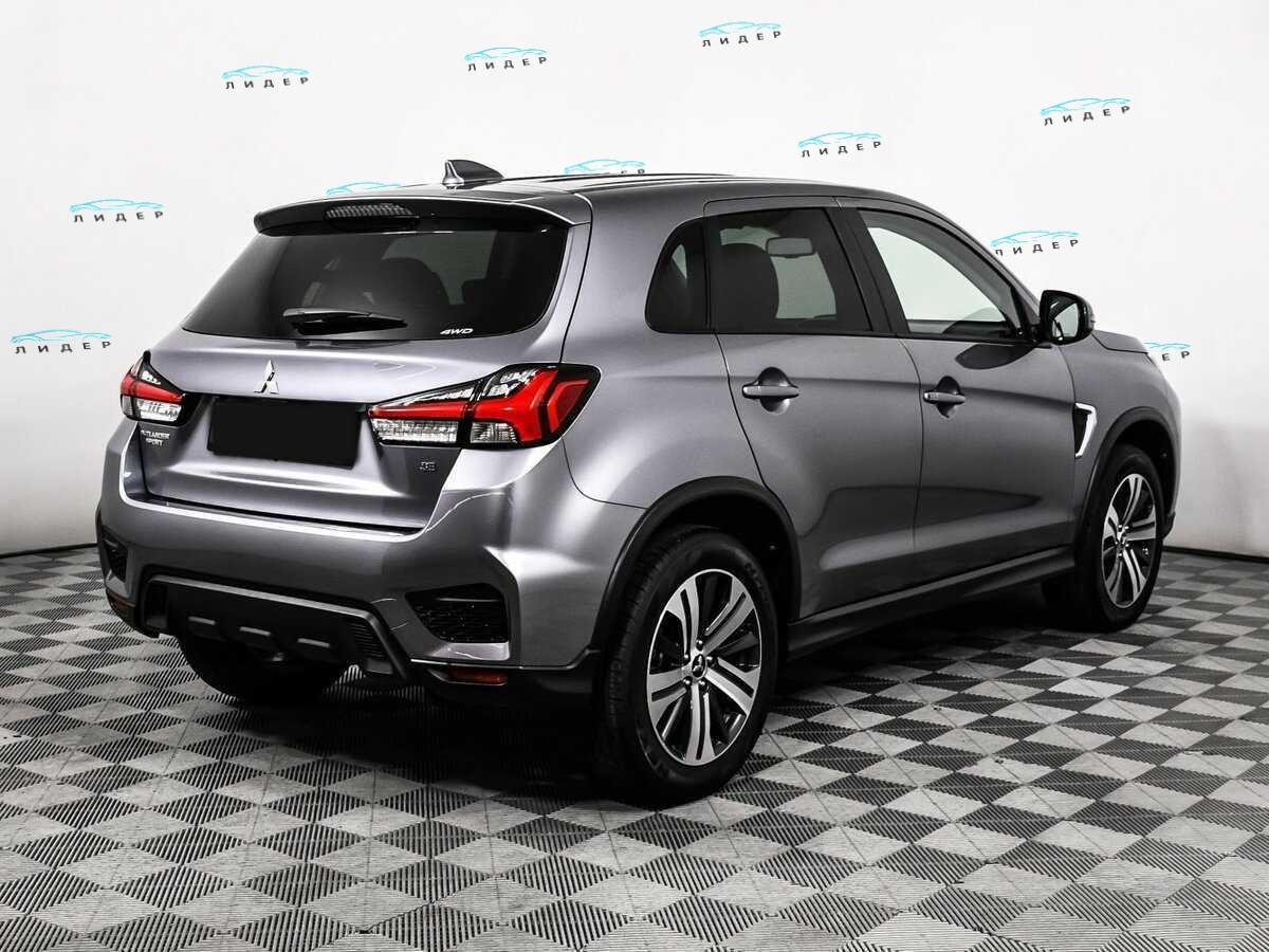 Б/У Митсубиши Outlander Sport 2023 года. Фото: #4
