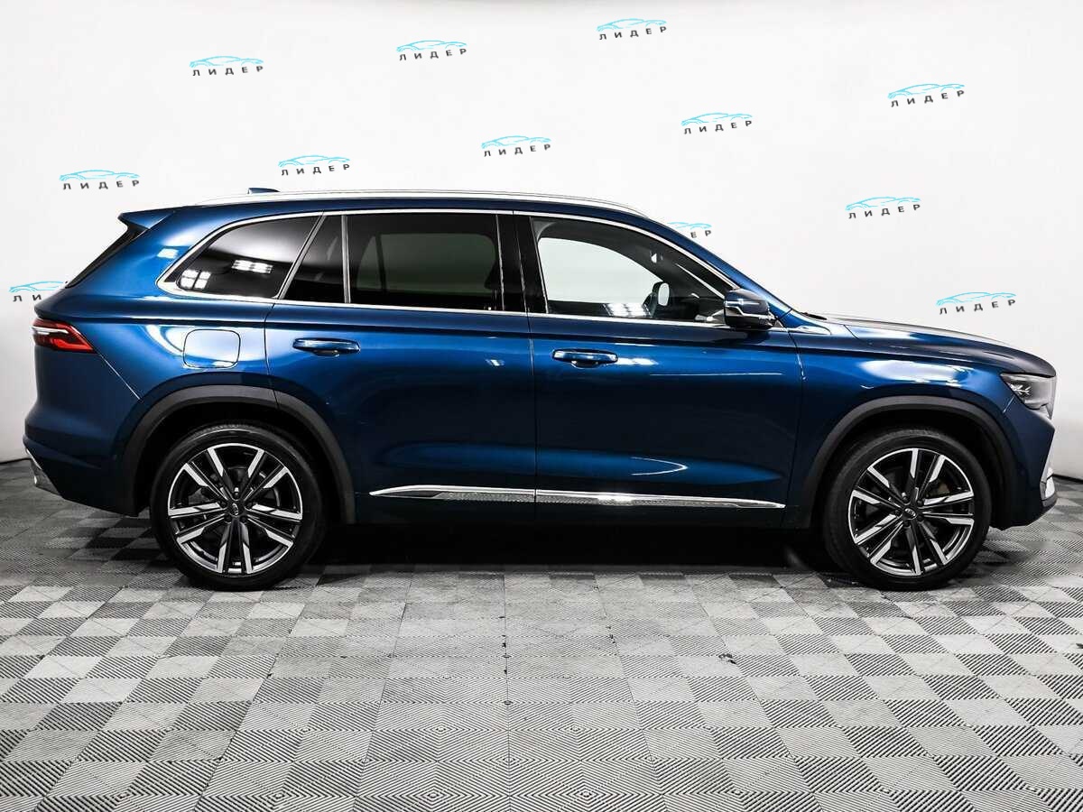 Б/У Джили Монжаро 2023 года. Фото: #3