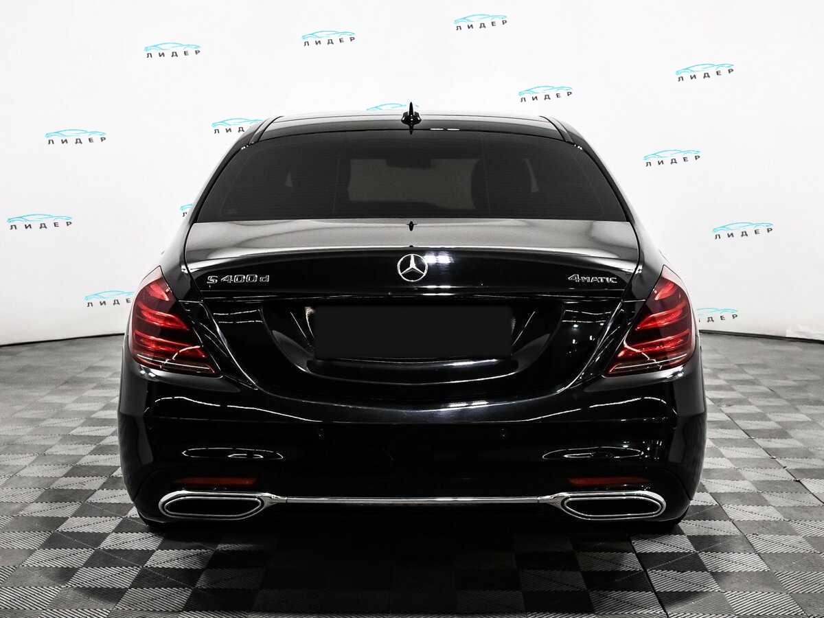 Б/У Мерседес-Бенц С-Класс 2018 года. Фото: #5