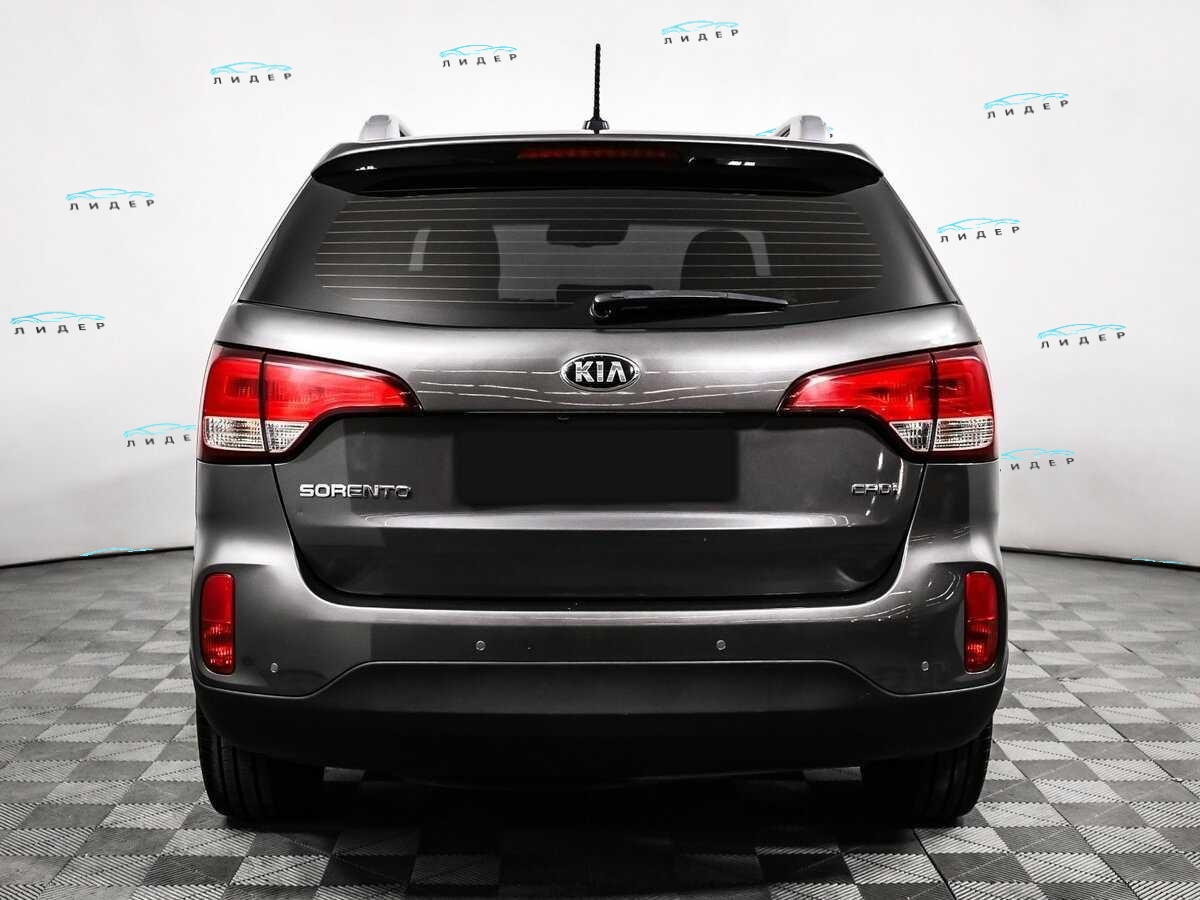 Б/У Киа Соренто 2018 года. Фото: #5