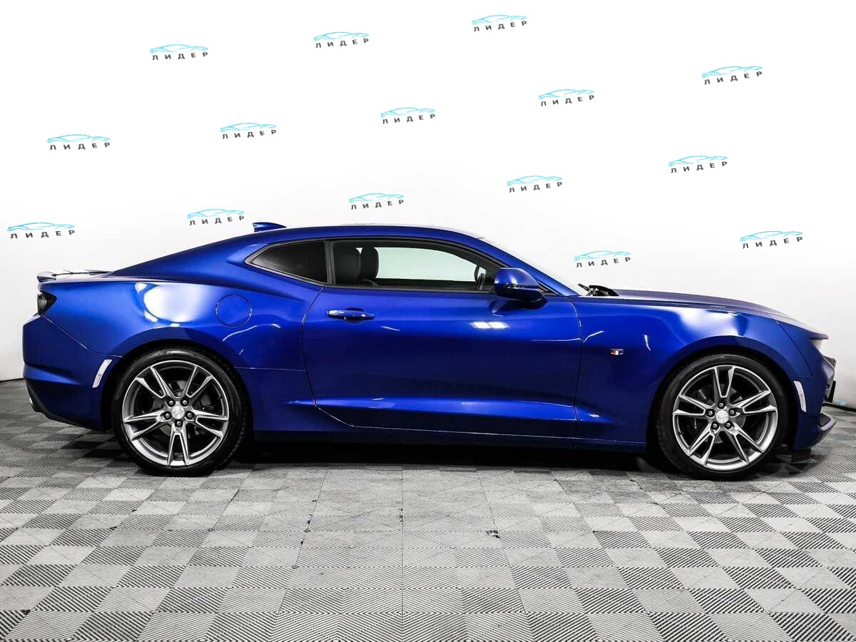 Б/У Шевроле Камаро 2018 года. Фото: #3