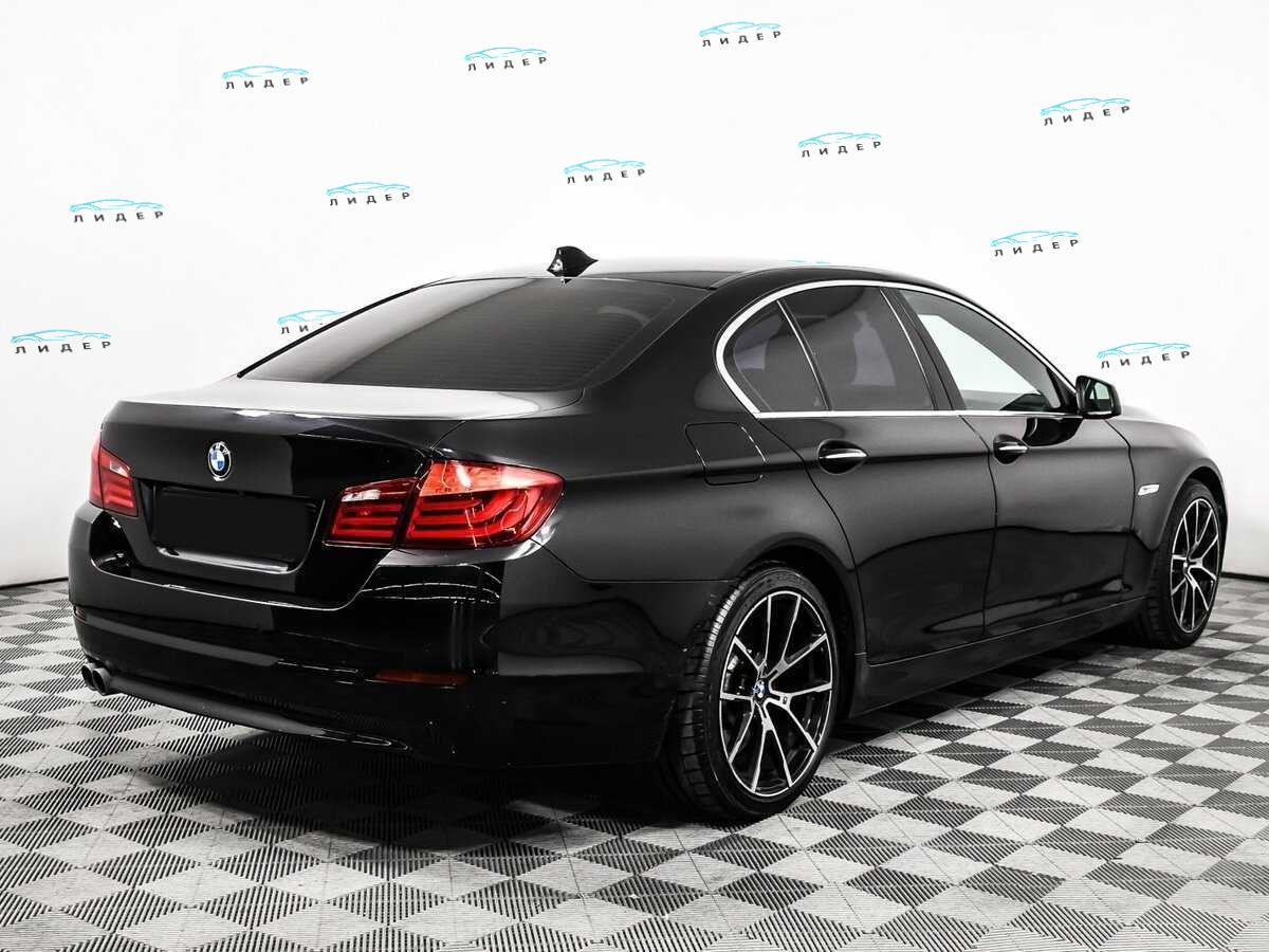 Б/У БМВ 5 серии 2011 года. Фото: #4