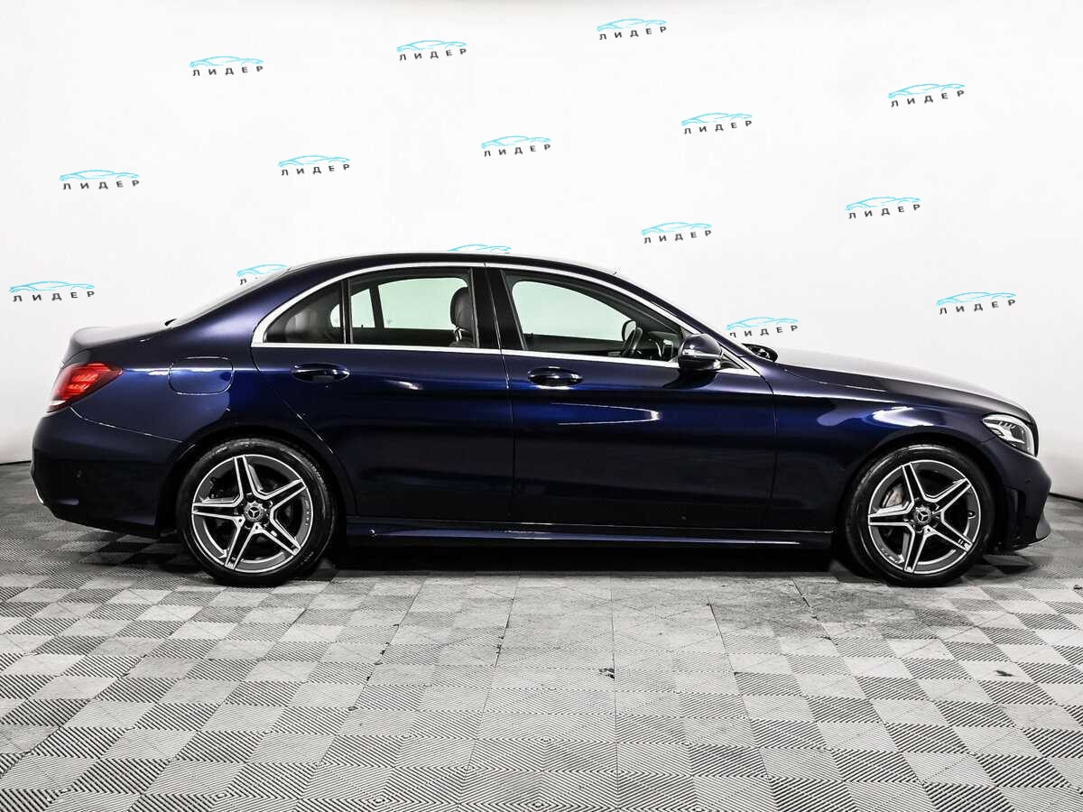 Б/У Мерседес-Бенц Ц-Класс 2019 года. Фото: #3