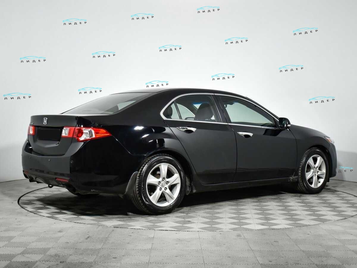 Б/У Хонда Аккорд 2008 года. Фото: #3