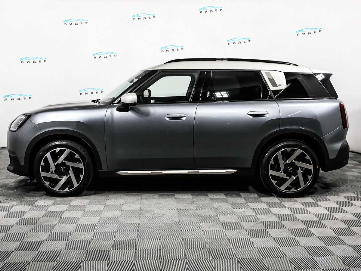 Б/У Мини Каунтримэн 2024 года. Фото: #7