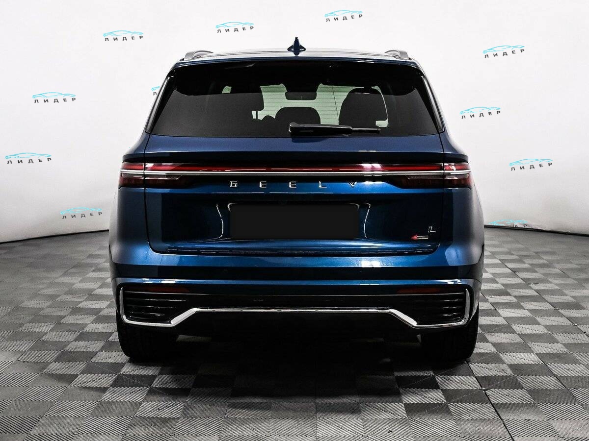 Б/У Джили Монжаро 2023 года. Фото: #5