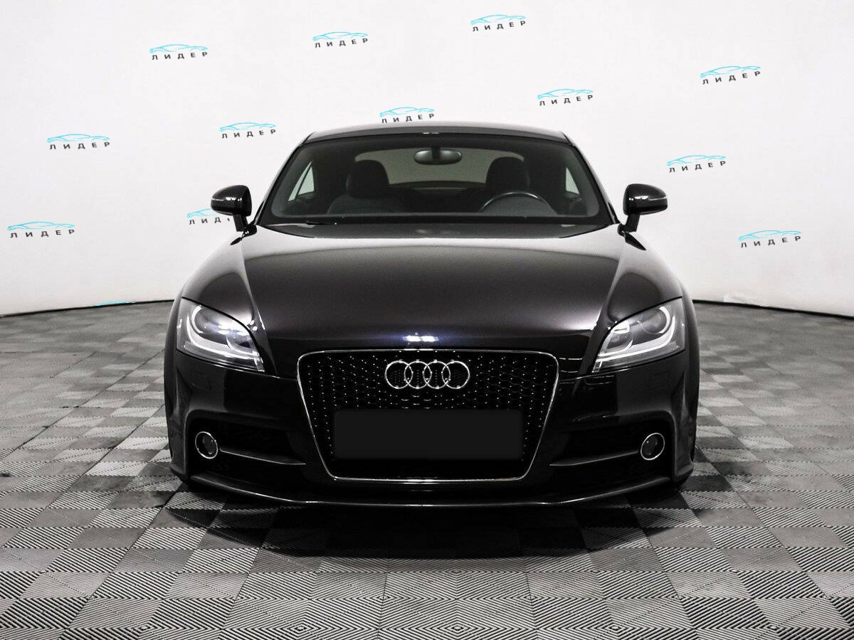 Б/У Ауди ТТ 2012 года. Фото: #1