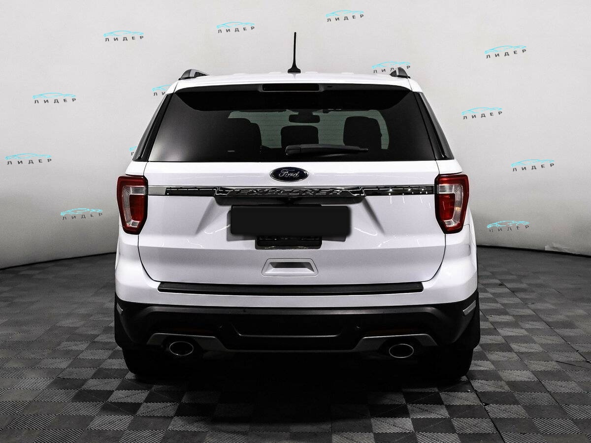 Б/У Форд Експлорер 2019 года. Фото: #5