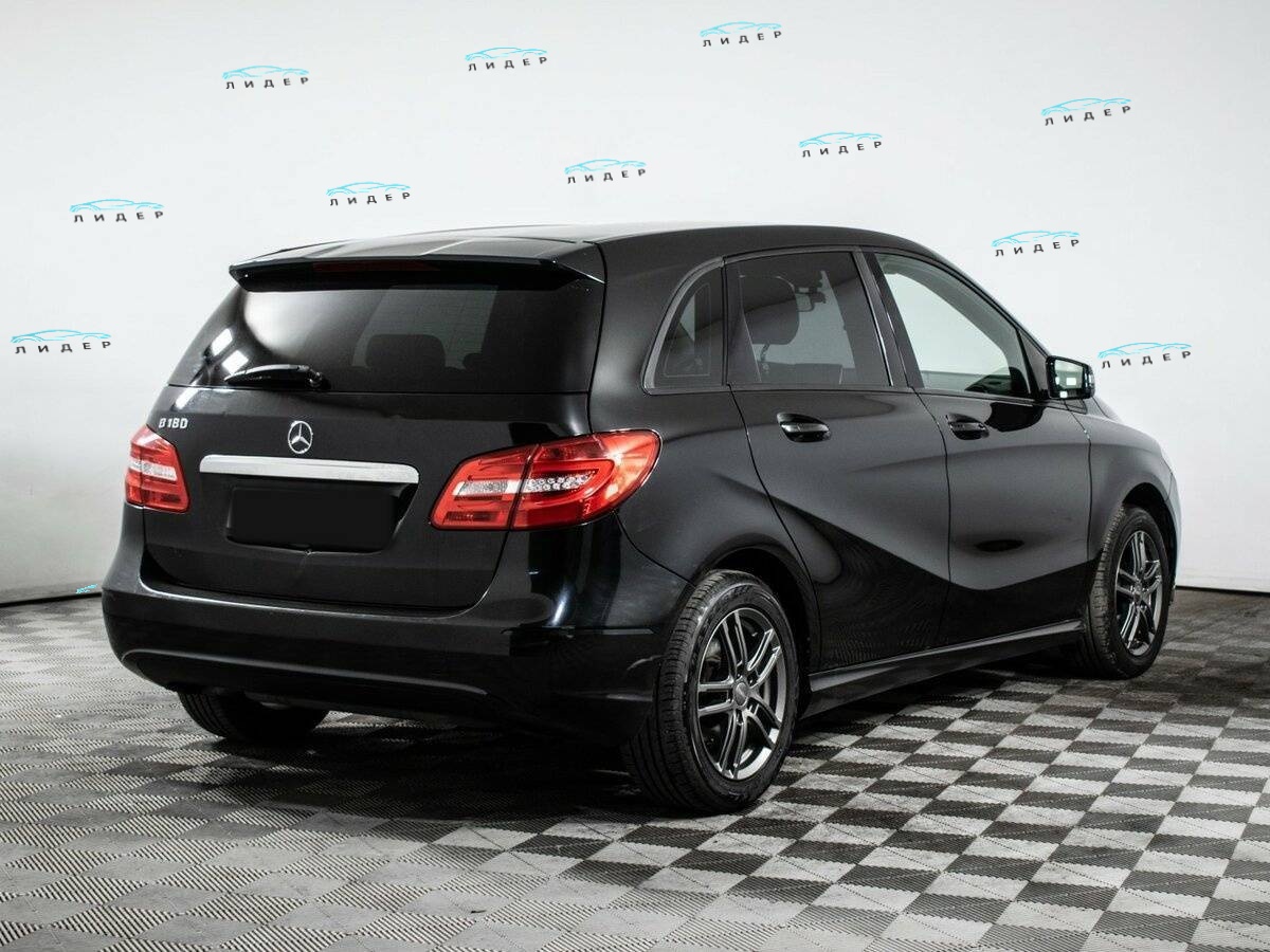 Б/У Мерседес-Бенц Б-Класс 2014 года. Фото: #3