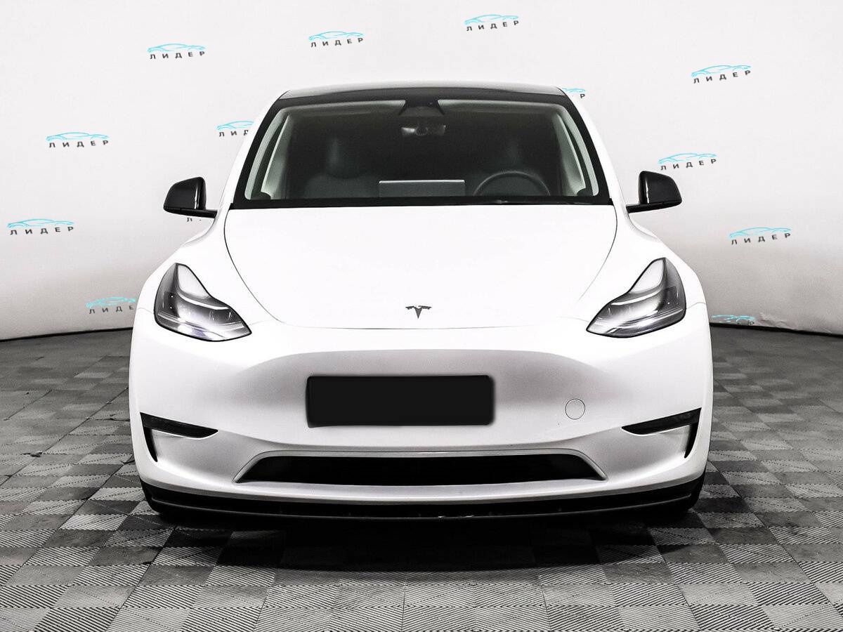 Б/У Тесла Модел У 2023 года. Фото: #1