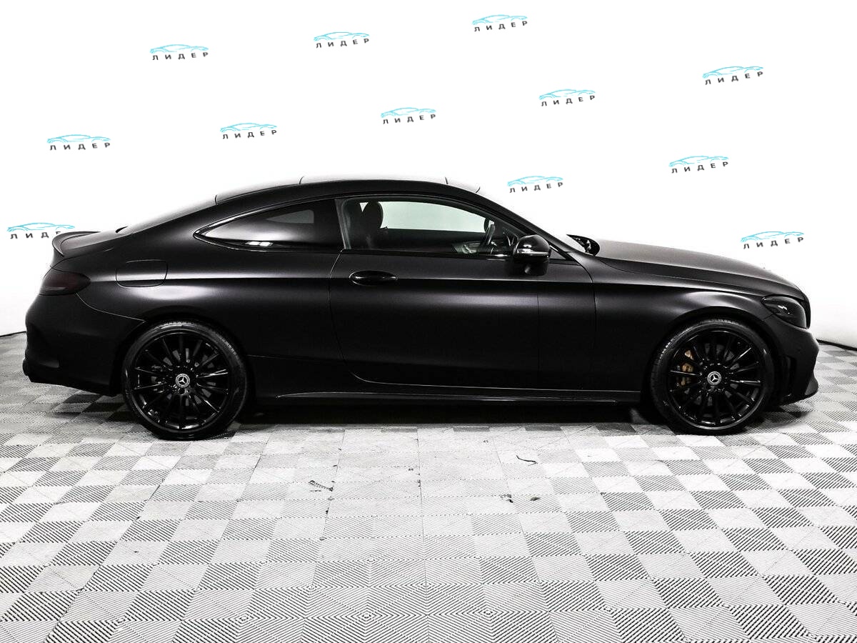 Б/У Мерседес-Бенц Ц-Класс АМГ 2018 года. Фото: #3