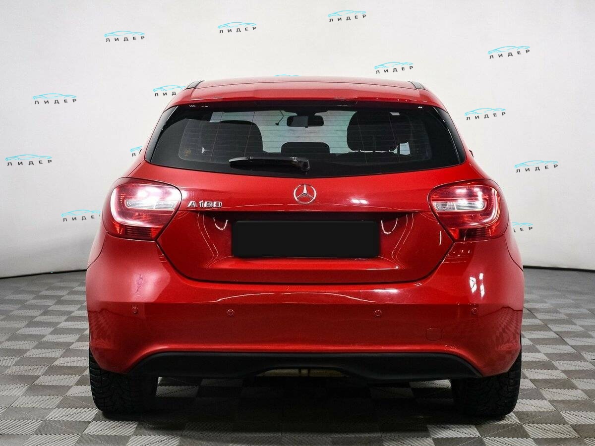 Б/У Мерседес-Бенц А-Класс 2013 года. Фото: #5