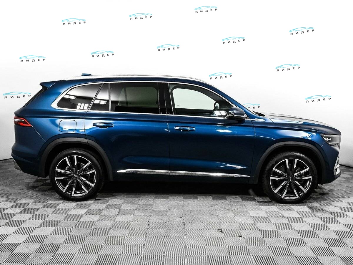 Б/У Джили Монжаро 2024 года. Фото: #3