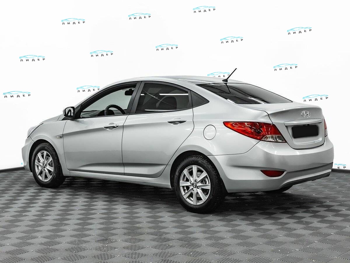 Б/У Хендай Солярис 2011 года. Фото: #5