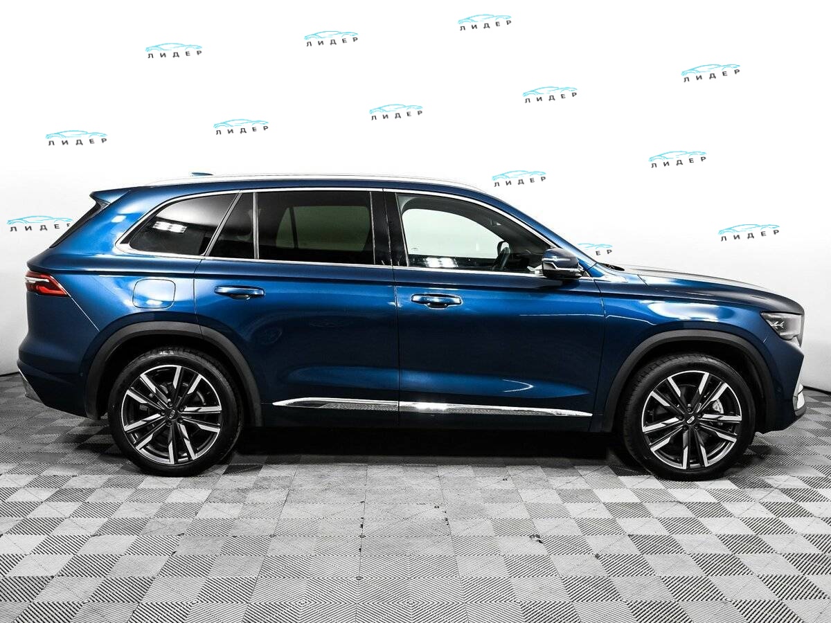 Б/У Джили Монжаро 2024 года. Фото: #3