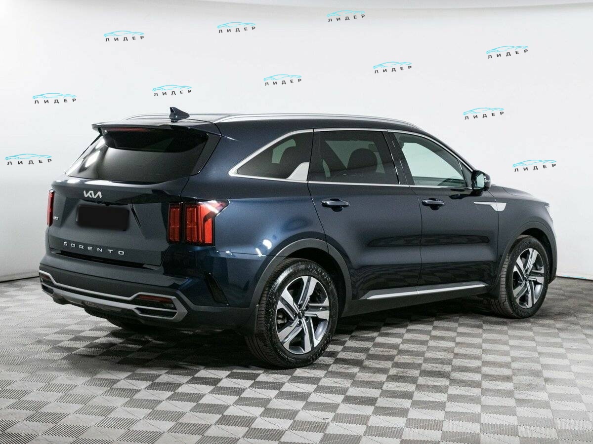 Б/У Киа Соренто 2022 года. Фото: #3