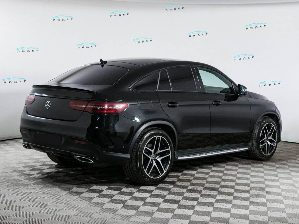 Б/У Мерседес-Бенц ГЛЕ Купе 2018 года. Фото: #3