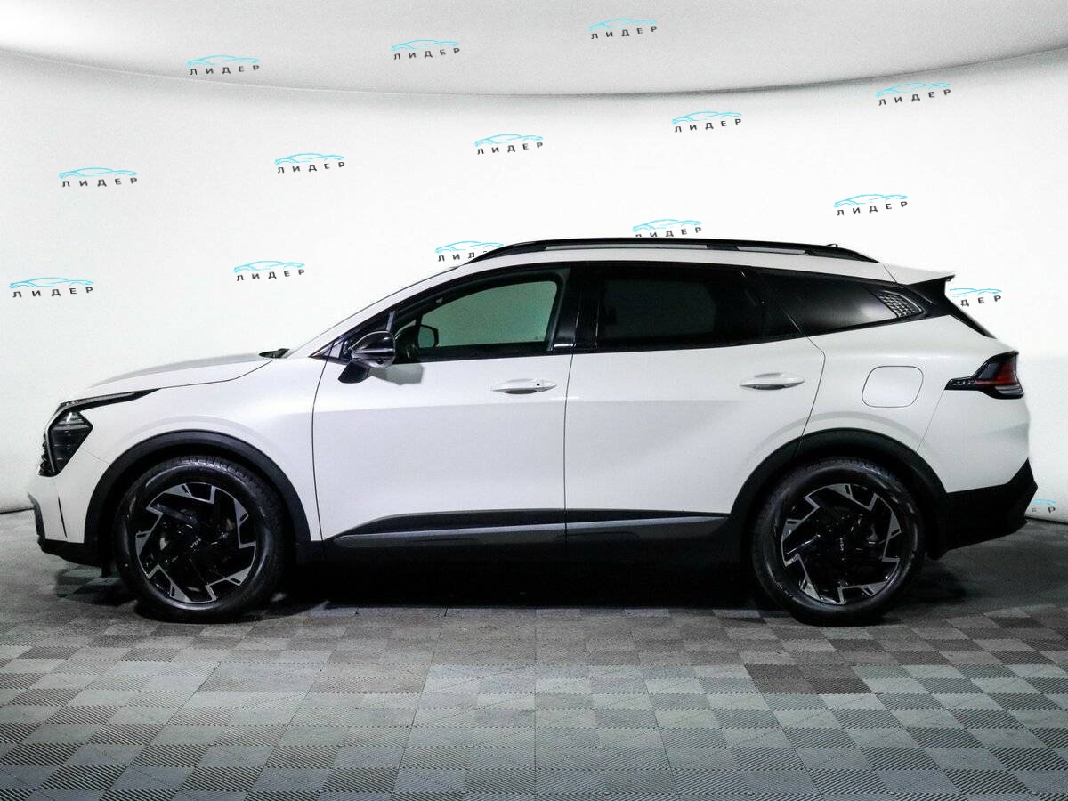 Б/У Киа Спортейдж 2022 года. Фото: #7