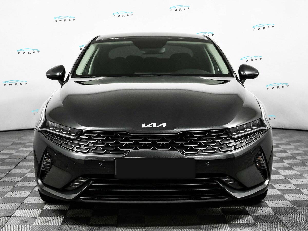 Б/У Киа К5 2023 года. Фото: #1