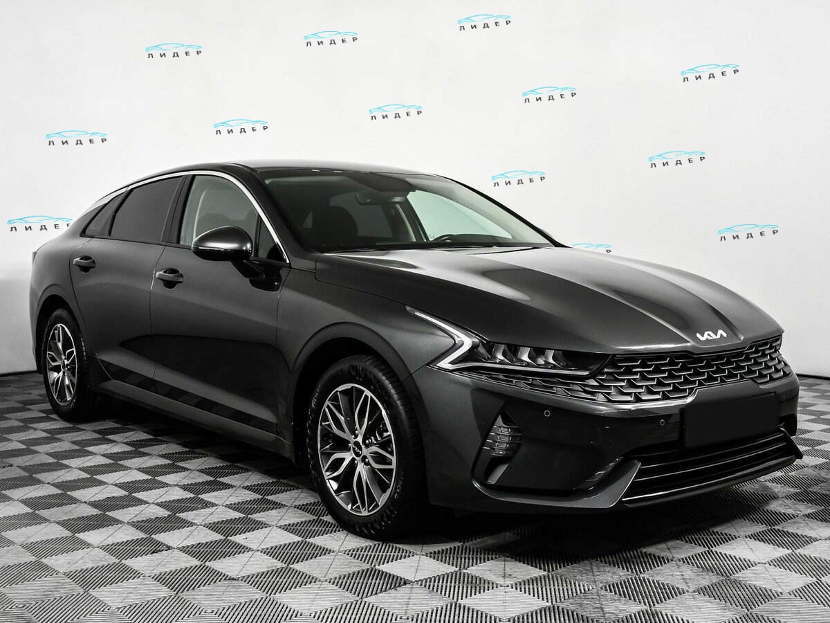 Б/У Киа К5 2023 года. Фото: #2