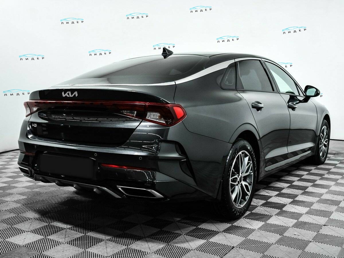 Б/У Киа К5 2023 года. Фото: #4