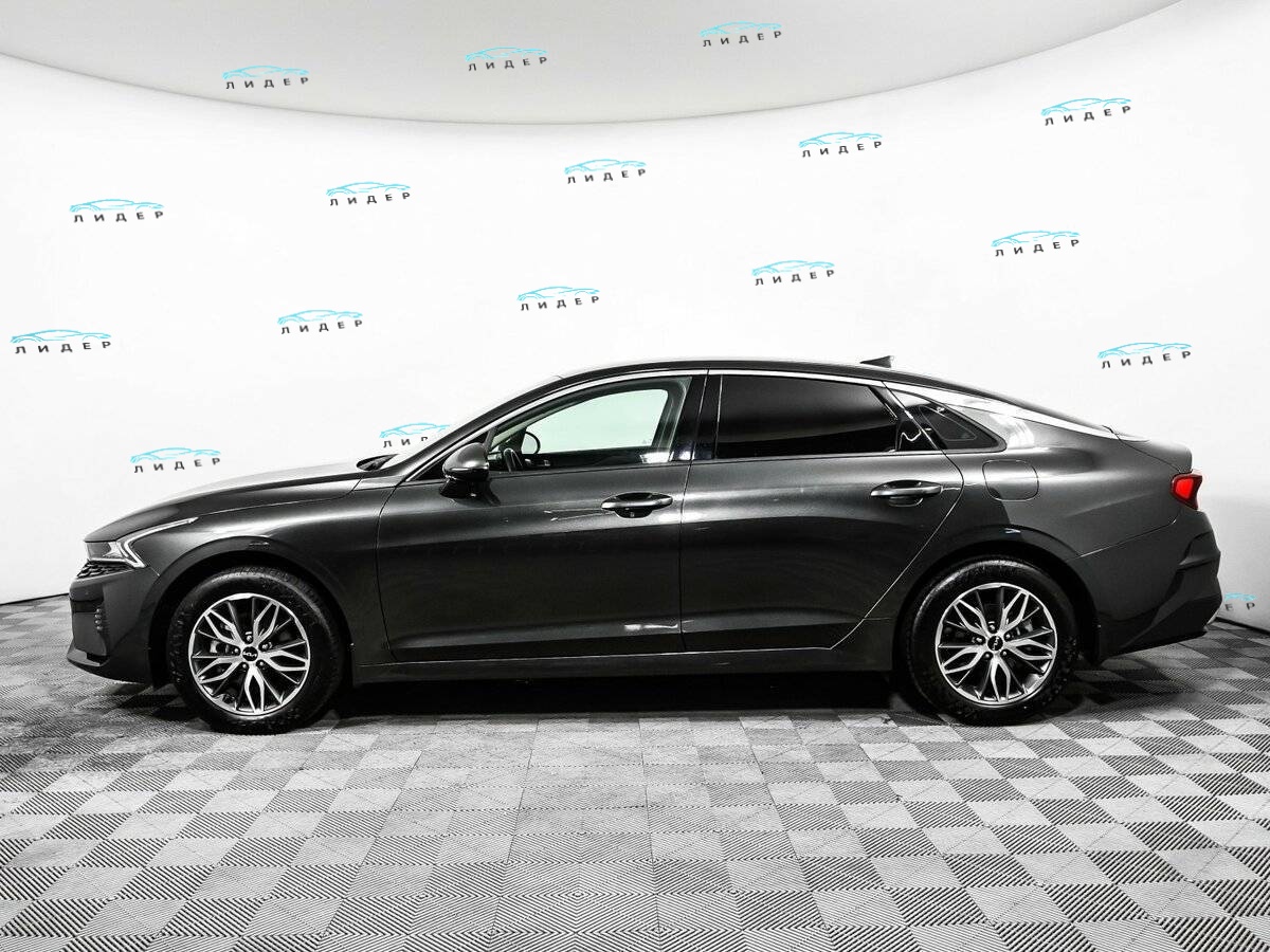 Б/У Киа К5 2023 года. Фото: #7