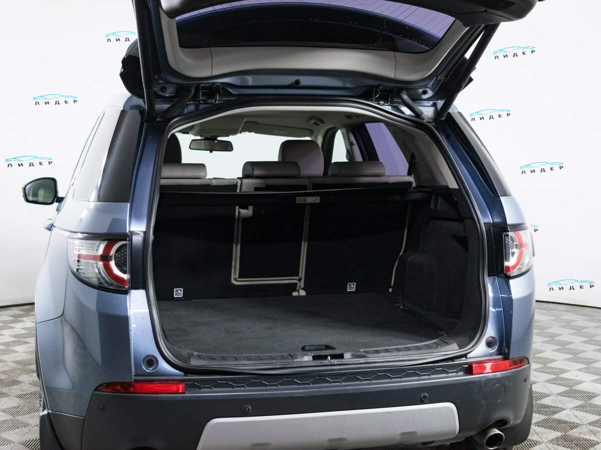 Б/У Лэнд Ровер Дискавери Спорт 2017 года. Фото: #5