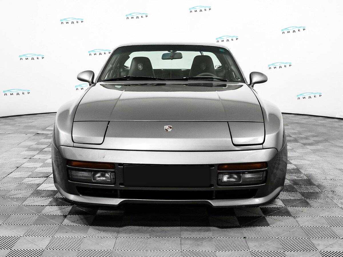 Б/У Порш 944 1986 года. Фото: #1