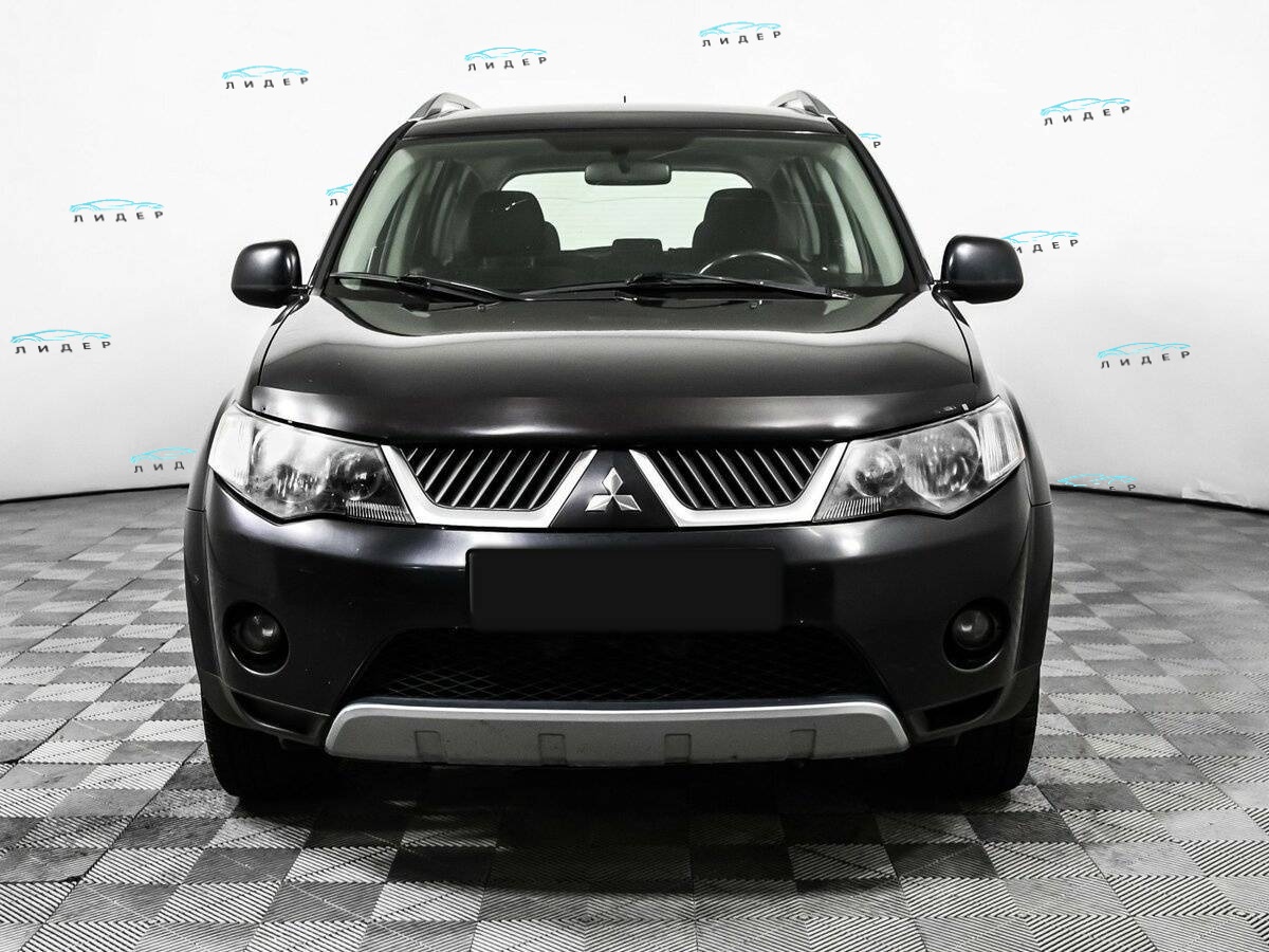 Б/У Митсубиши Оутлэндер 2008 года. Фото: #1