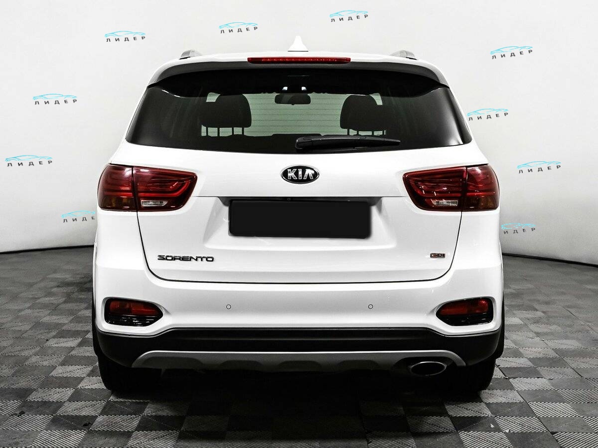 Б/У Киа Соренто 2019 года. Фото: #5