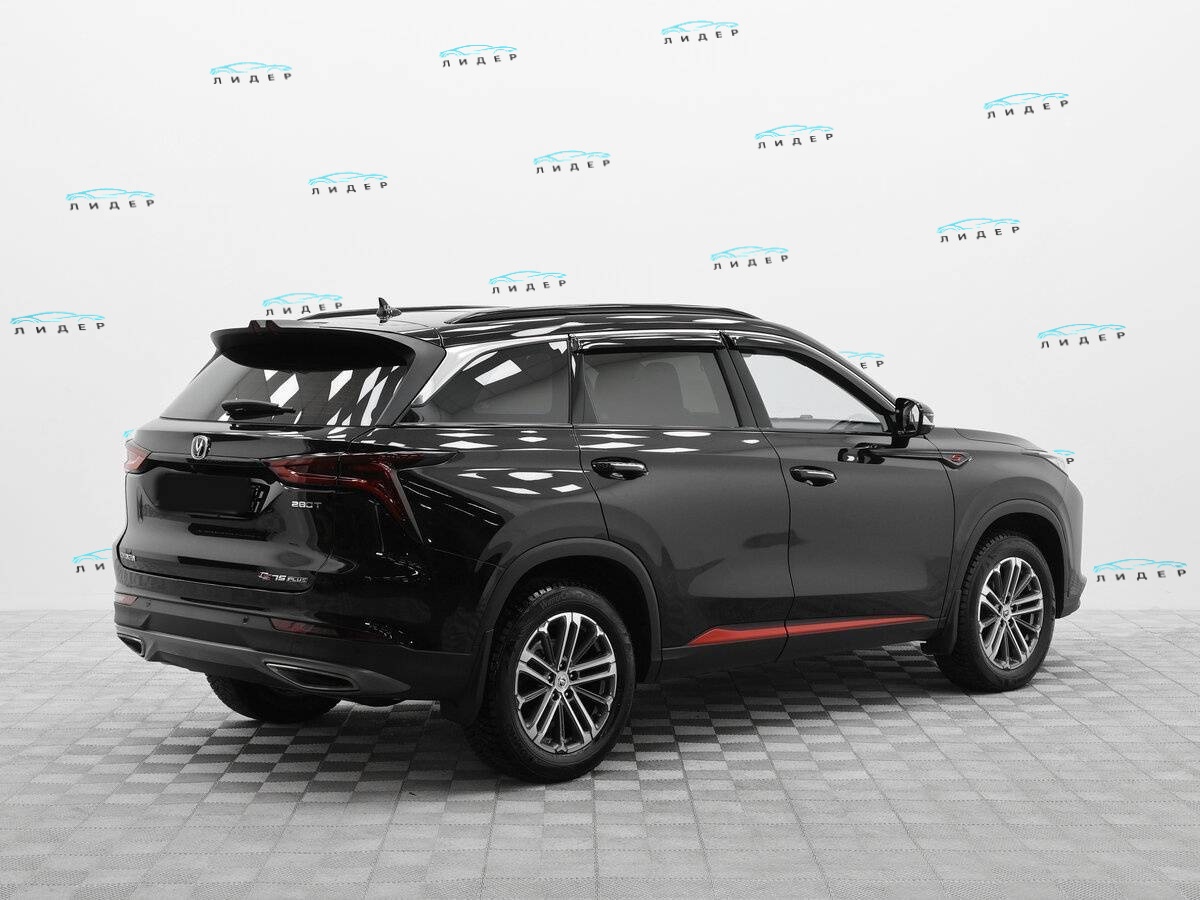 Б/У Чанган CS75 Plus 2023 года. Фото: #1