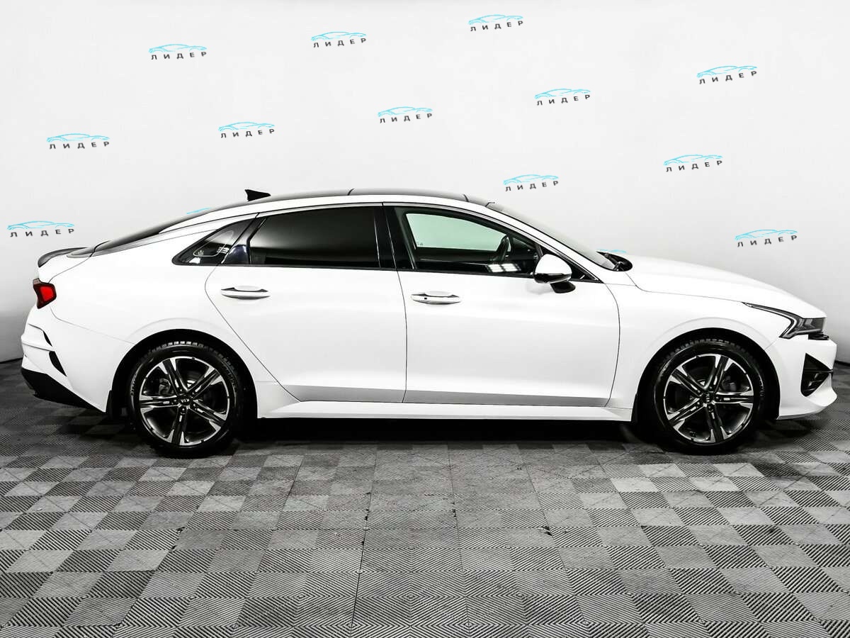 Б/У Киа К5 2020 года. Фото: #3