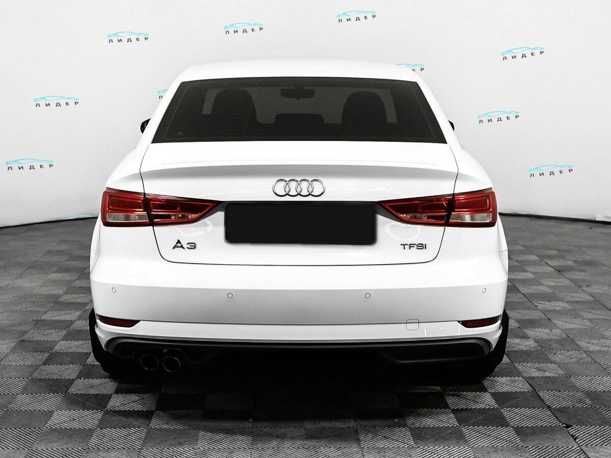 Б/У Ауди А3 2016 года. Фото: #5
