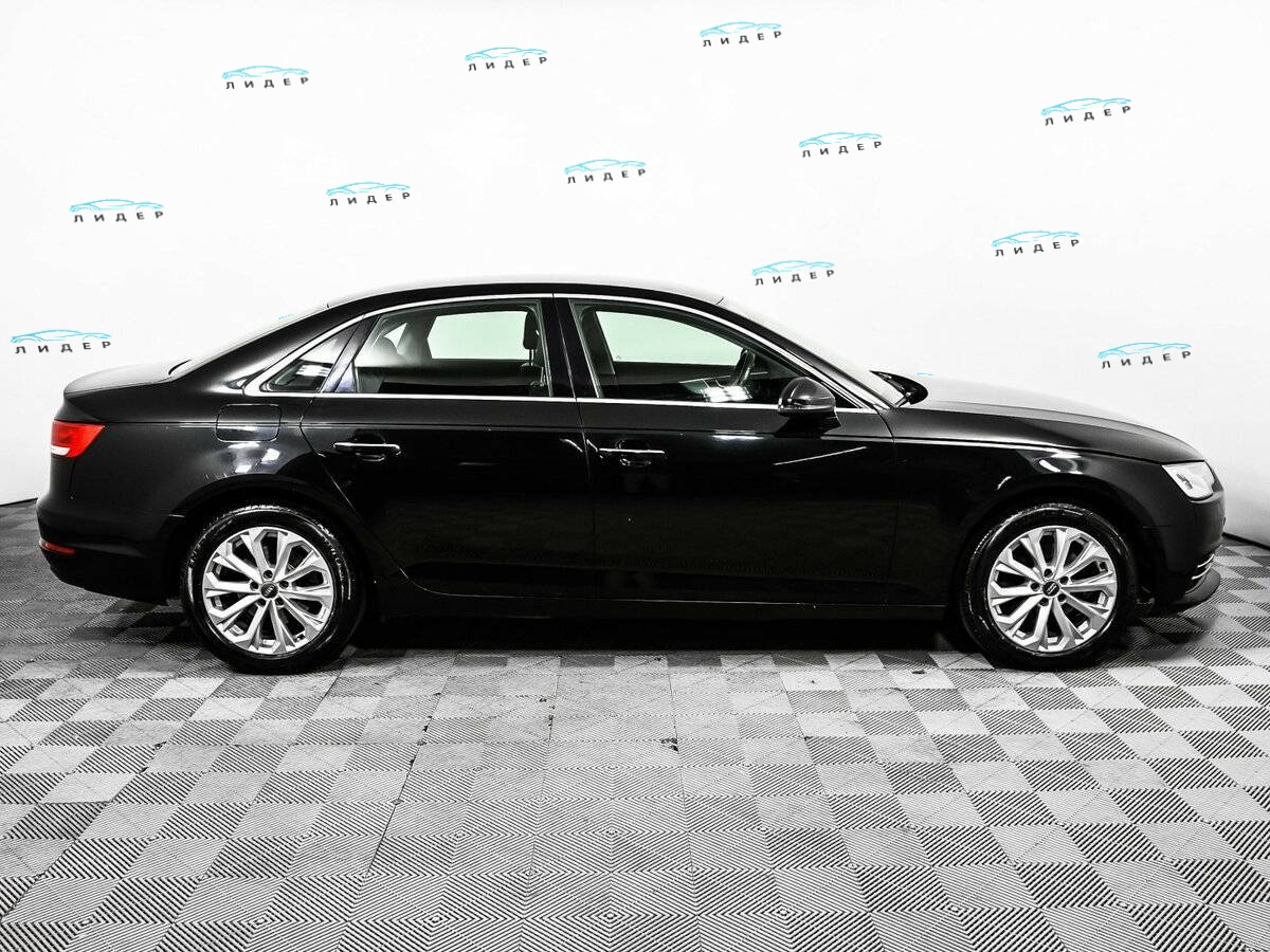 Б/У Ауди А4 2015 года. Фото: #3