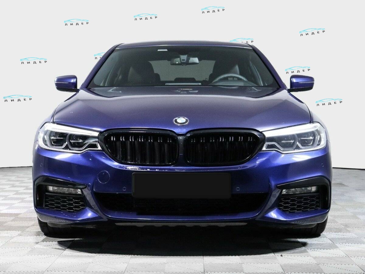 Б/У БМВ 5 серии 2018 года. Фото: #1