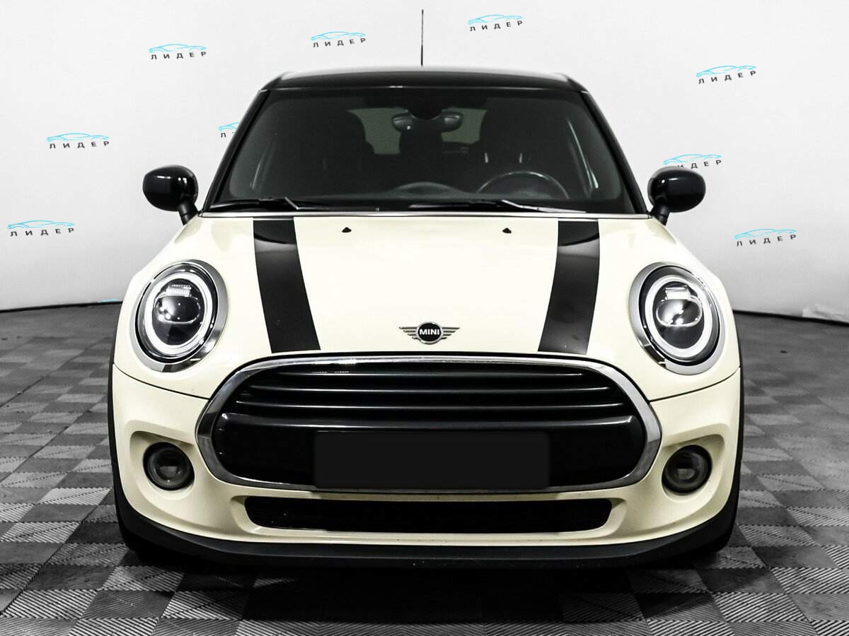 Б/У Мини Хэтч 2020 года. Фото: #1