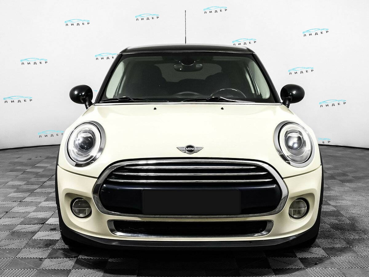 Б/У Мини Хэтч 2014 года. Фото: #1