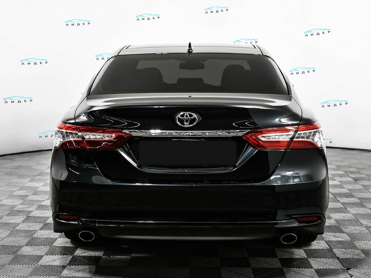 Б/У Тойота Камри 2023 года. Фото: #5