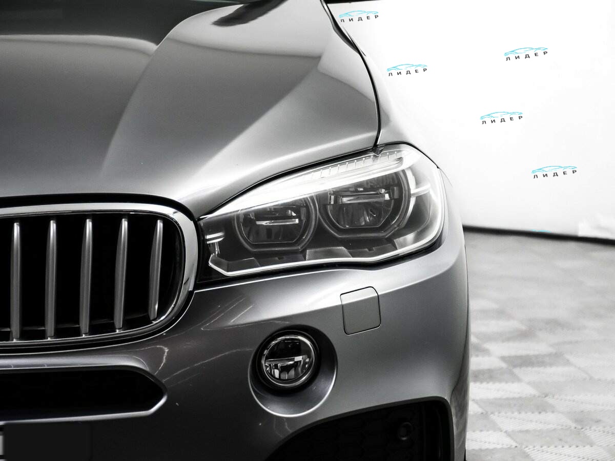 Б/У БМВ Икс5 2017 года. Фото: #14