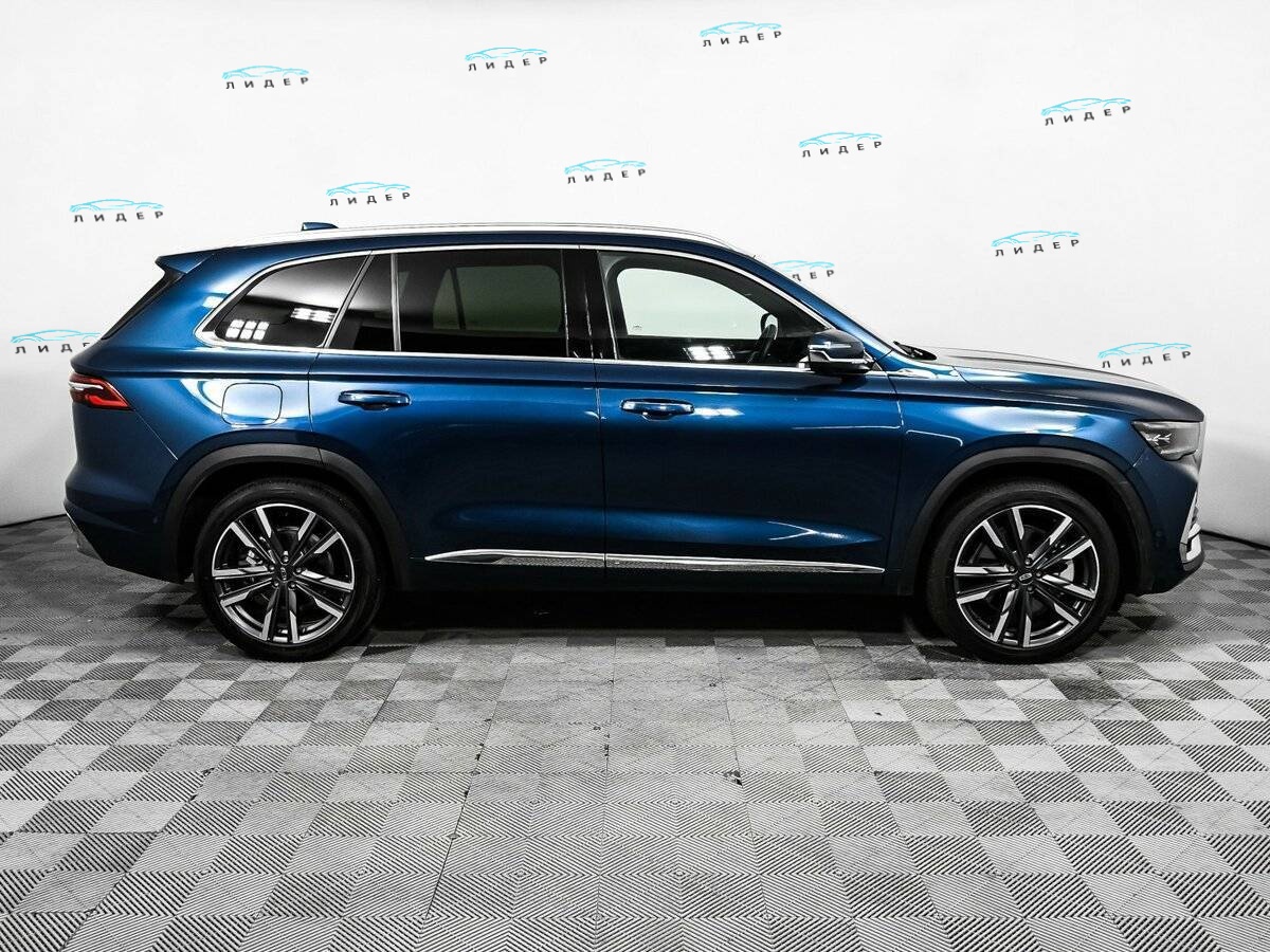 Б/У Джили Монжаро 2023 года. Фото: #3