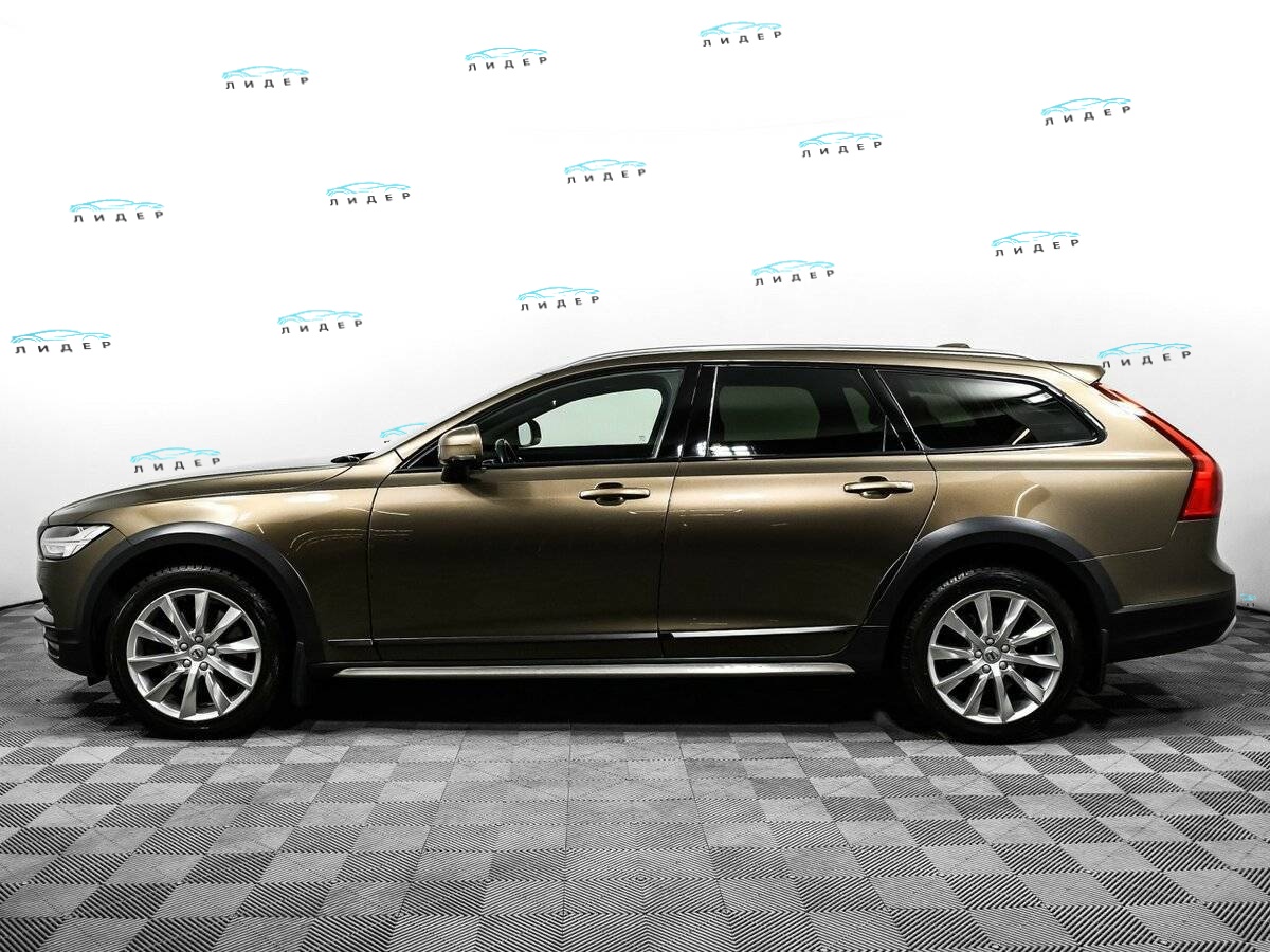 Б/У Вольво В90 Кросс Кантри 2017 года. Фото: #7