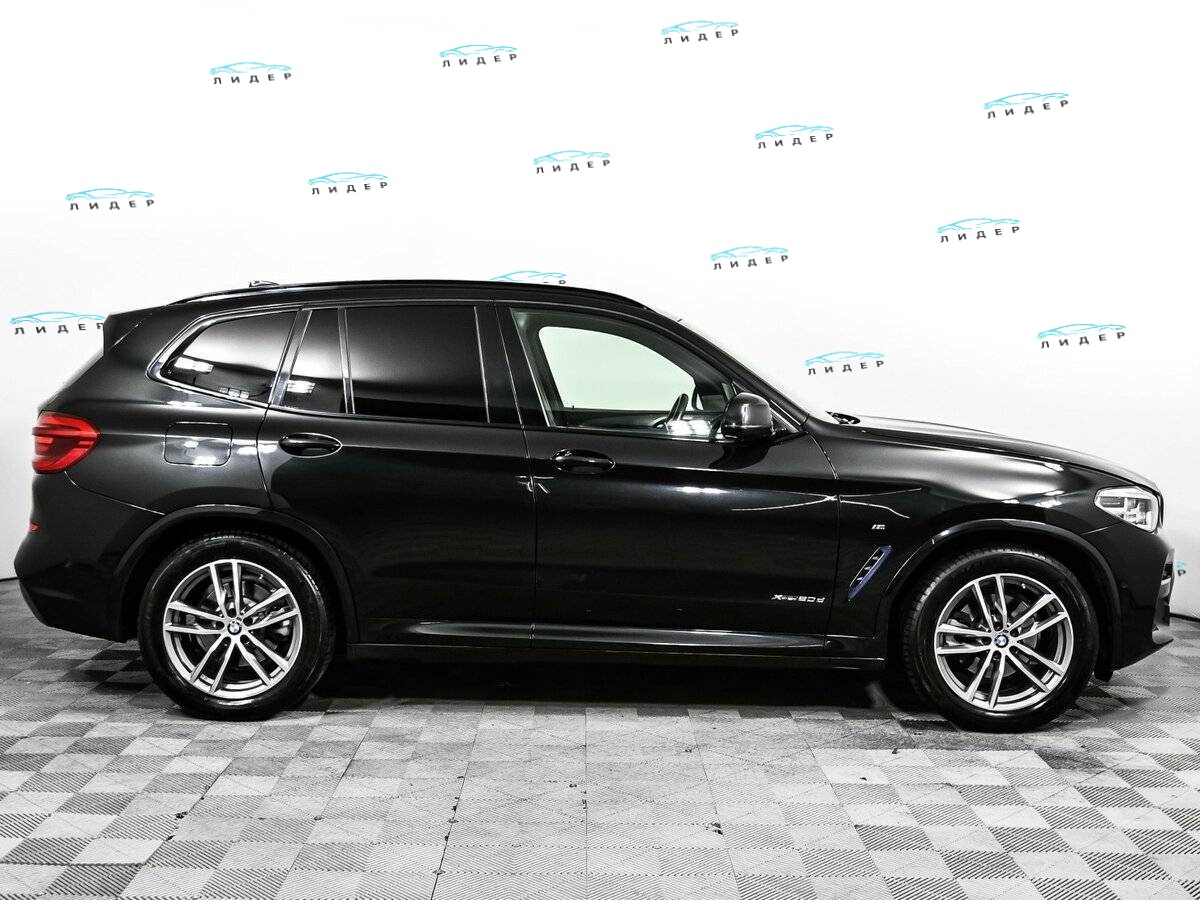 Б/У БМВ Икс3 2018 года. Фото: #3
