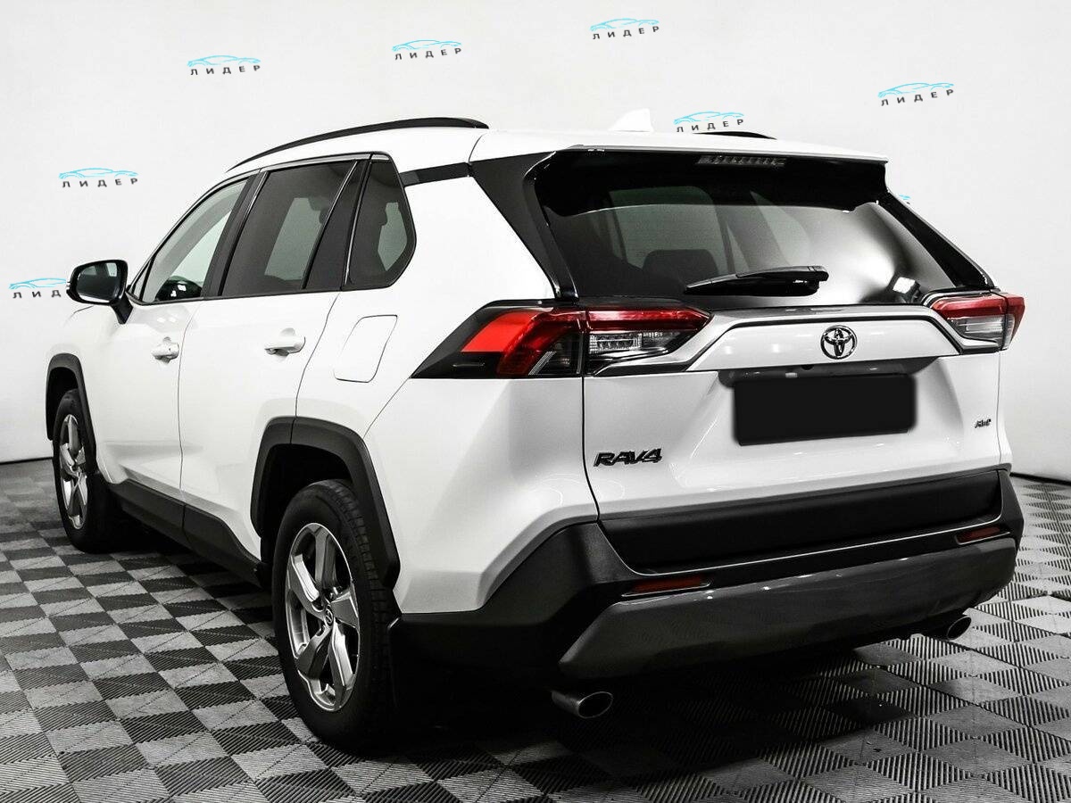 Б/У Тойота Рав4 2021 года. Фото: #7