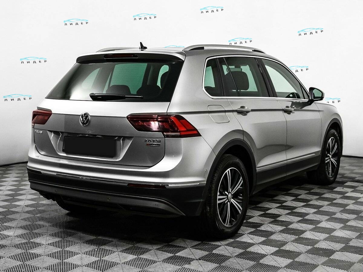 Б/У Фольксваген Тигуан 2017 года. Фото: #4