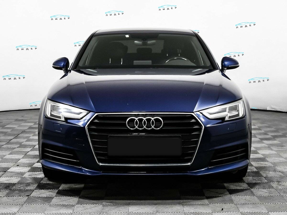 Б/У Ауди А4 2017 года. Фото: #1