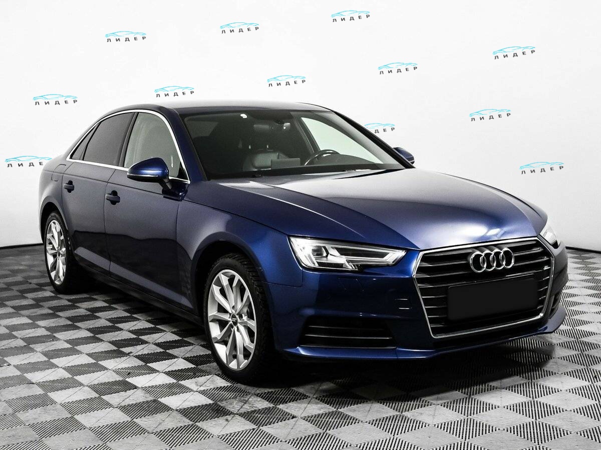 Б/У Ауди А4 2017 года. Фото: #2