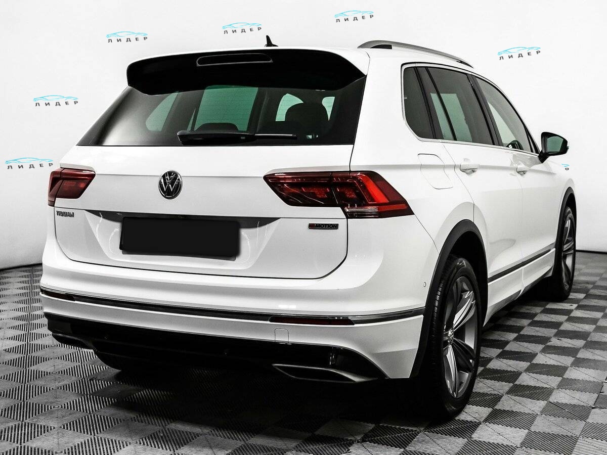 Б/У Фольксваген Тигуан 2018 года. Фото: #4