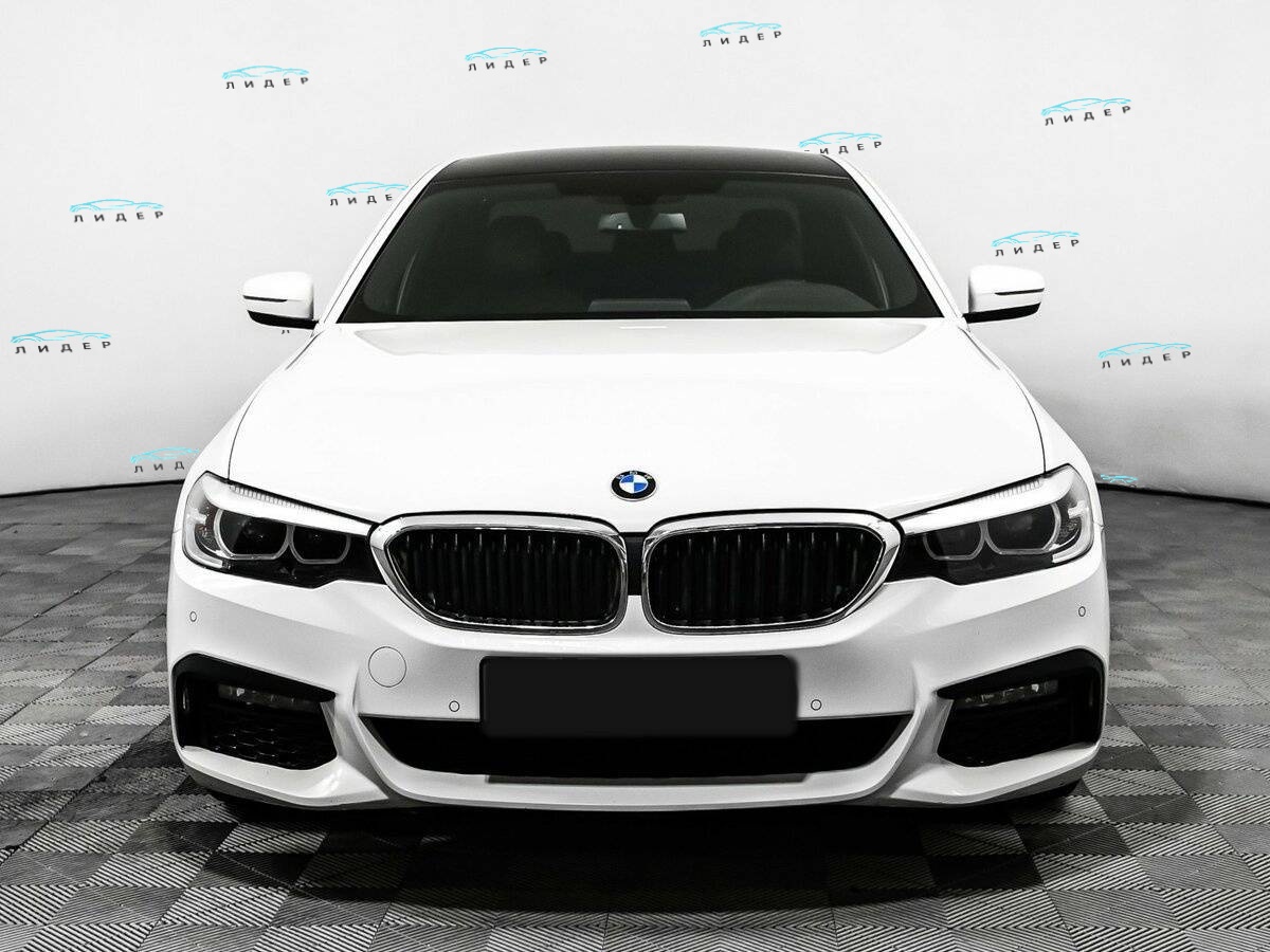 Б/У БМВ 5 серии 2020 года. Фото: #3
