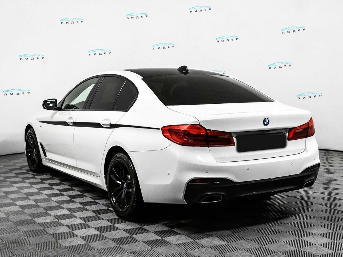 Б/У БМВ 5 серии 2020 года. Фото: #4